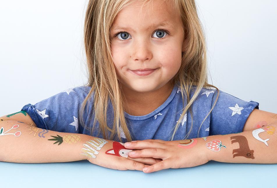 How to apply childrens temporary tattoos